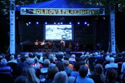 22. 7. 2017 "SLAVNOSTNÍ OTEVŘENÍ FOLKOVÝCH PRÁZDNIN - SNY FADA"