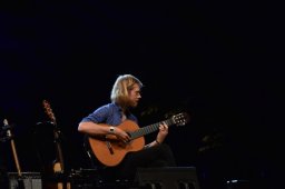 30. 7. 2018 "PAMĚŤ PÍSNIČKÁŘŮ - KŘEHKÉ PÍSNĚ"